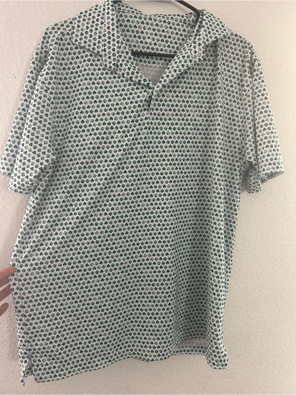 Rhoback men’s medium polo